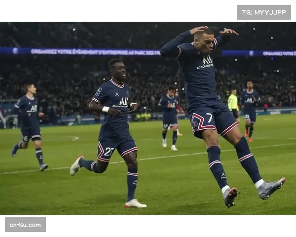 巴黎圣日耳曼迎战摩纳哥,姆巴佩重返路易二世球场的情感戏码 巴黎圣日耳曼迎战摩纳哥,姆巴佩重返路易二世球场的情感戏码